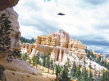 UFO
                        over Bryce Canyon Utah